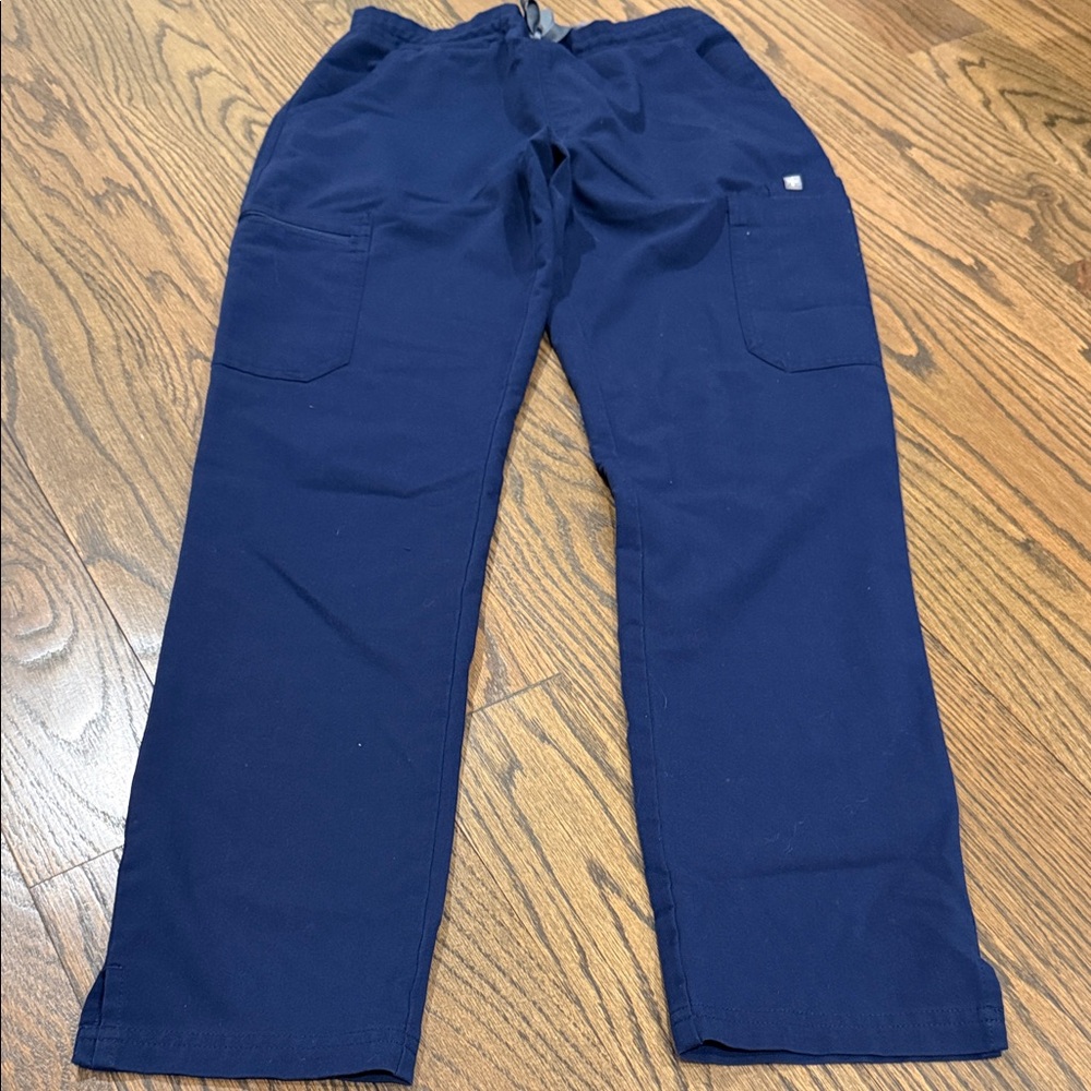 Figs Women's Navy Cargo Pants